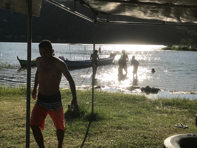 “O Sol Há de Brilhar Mais Uma Vez: Entre Montes, Alagoas - 2” - fotografia digital, 2019.