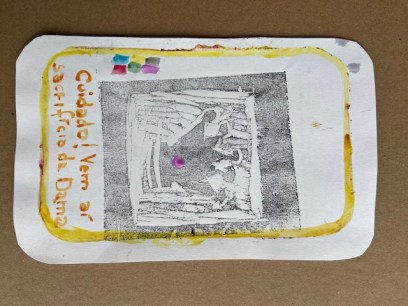 "Cuidado!...", Justino, xilogravura e guache, 2020.