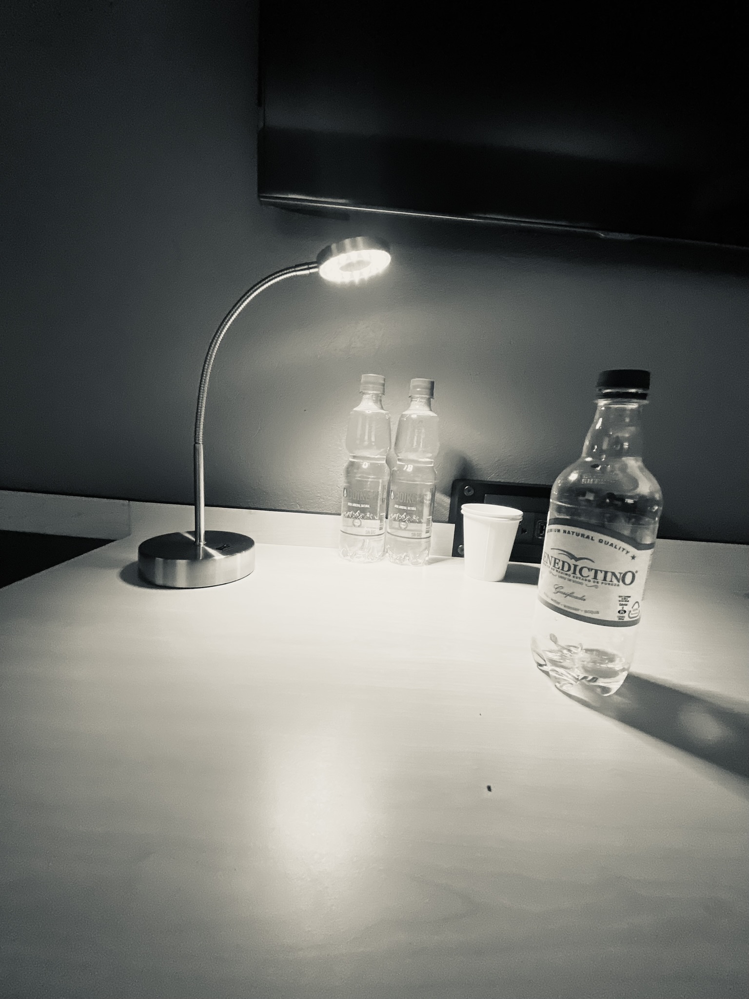 "Não-lugar" Justino, Fotografia, dimensões diversas, 2022.