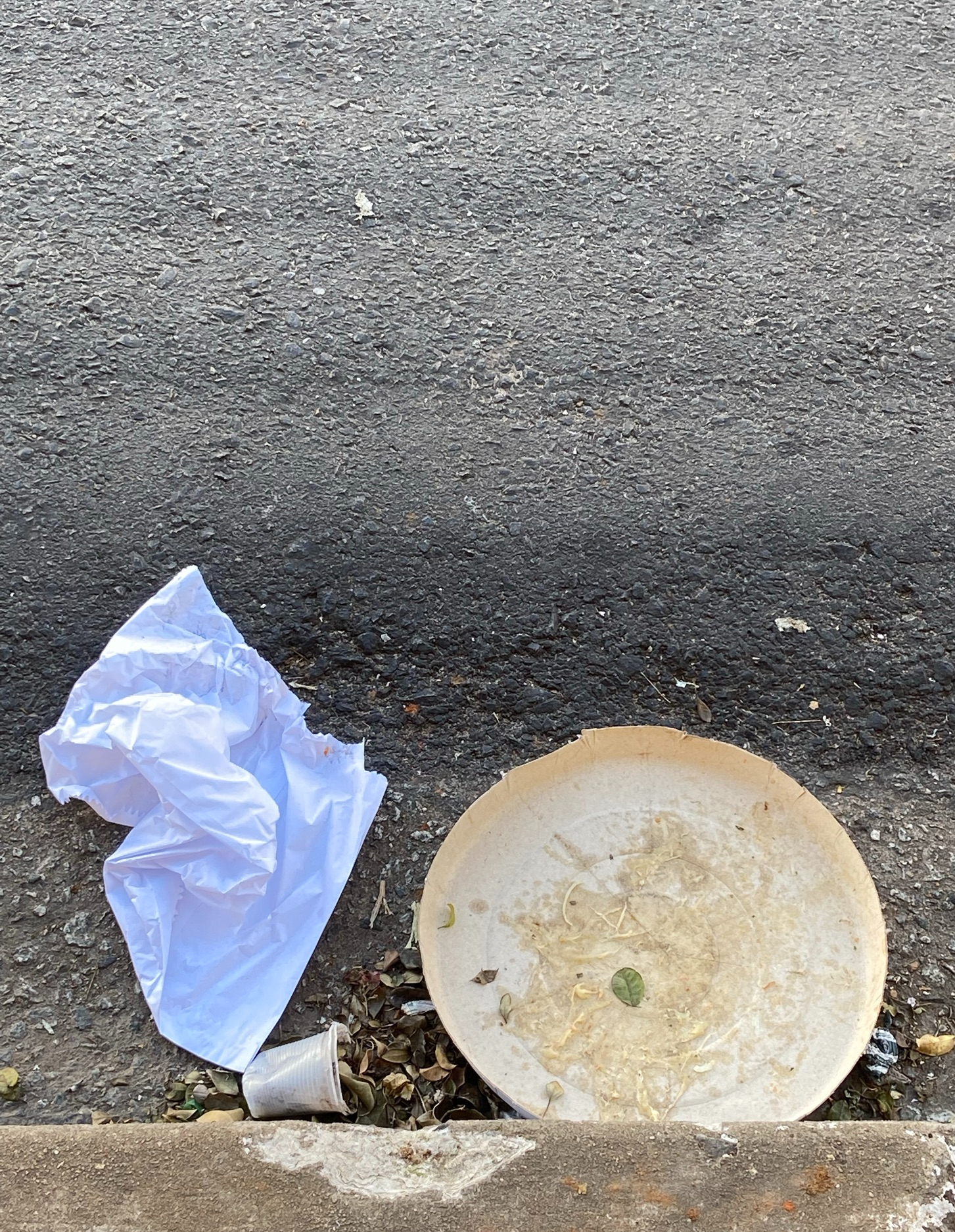 Composições urbanas: Marinha 3 (slol nascendo com barco a vela no mar) 2021