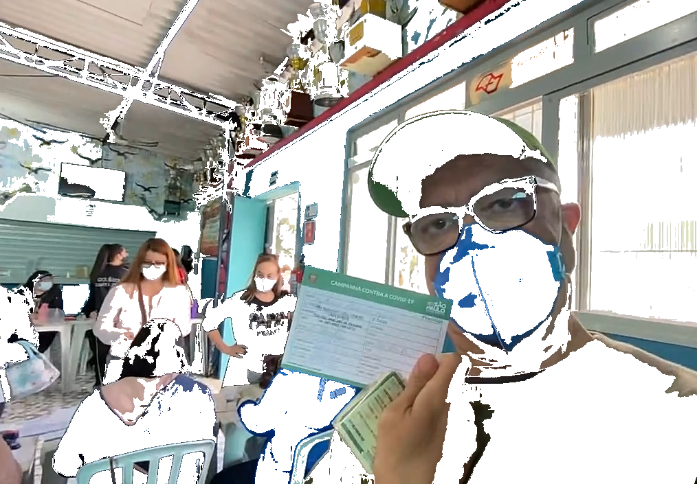 #OVírusSomosNós- VOLUME 3: Um homem tentando trapacear. 2021. Fotografia digital manipulada.